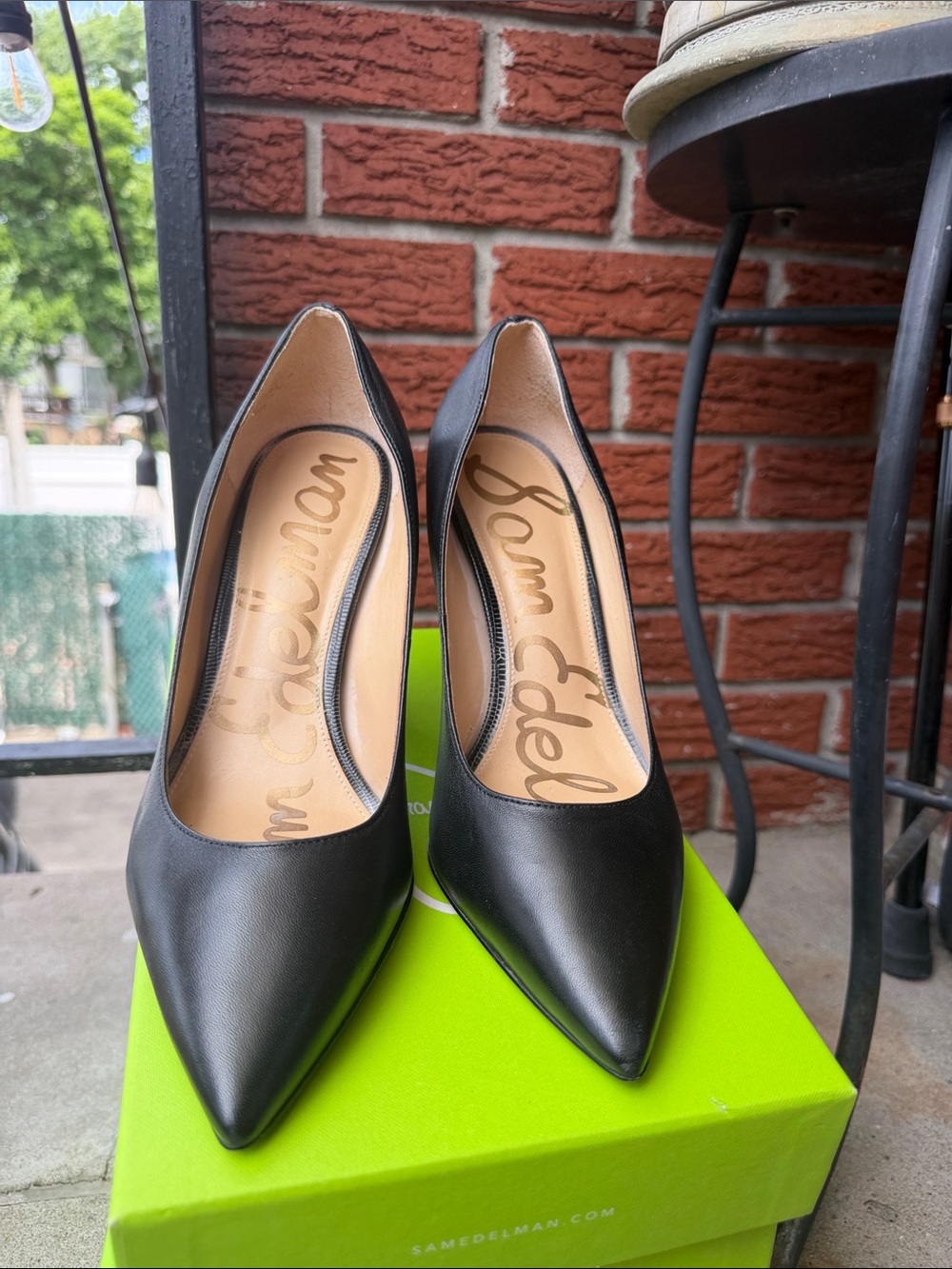 Sam Edelman Black Pointed Toe Leather Pumps